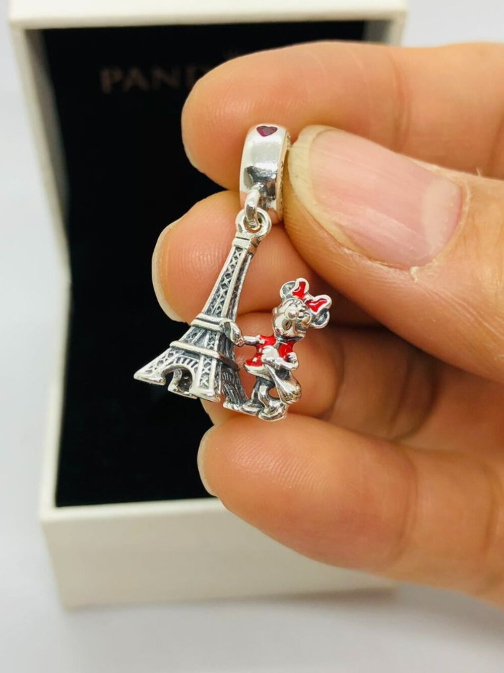 ✨✨Pandora Minnie Mouse Eiffel Tower Charm